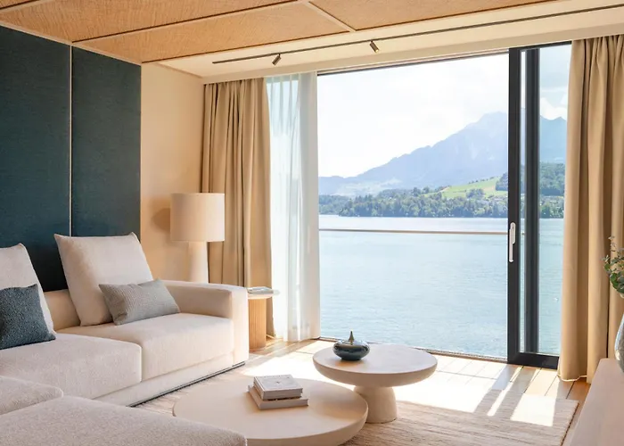 Hermitage Lake Lucerne - Beach Club & Lifestyle Hotel